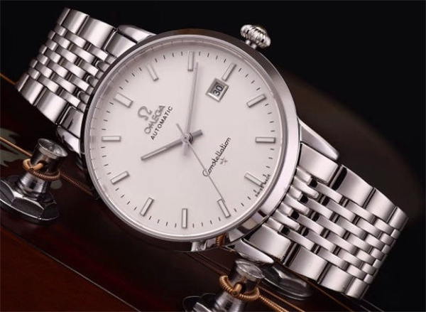 欧米茄机芯生锈了处理技巧盘点(图) 欧米茄机芯生锈了处理技巧盘点(图)