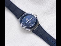 欧米茄腕表进灰了是啥原因